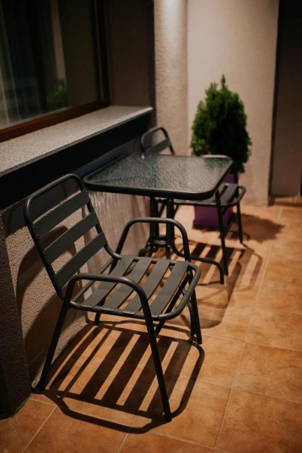 Zaro Apartments Μπίτολα Εξωτερικό φωτογραφία